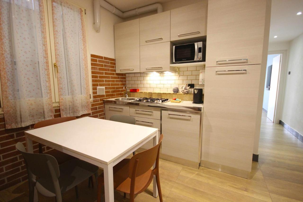 Case Vr Holiday Happy House Verona Exterior foto